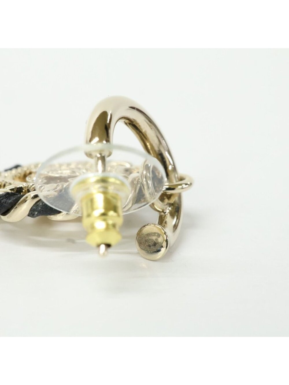 Chanel Rhinestone CC Logo Chain Design Earrings - Picture 5 of 6
